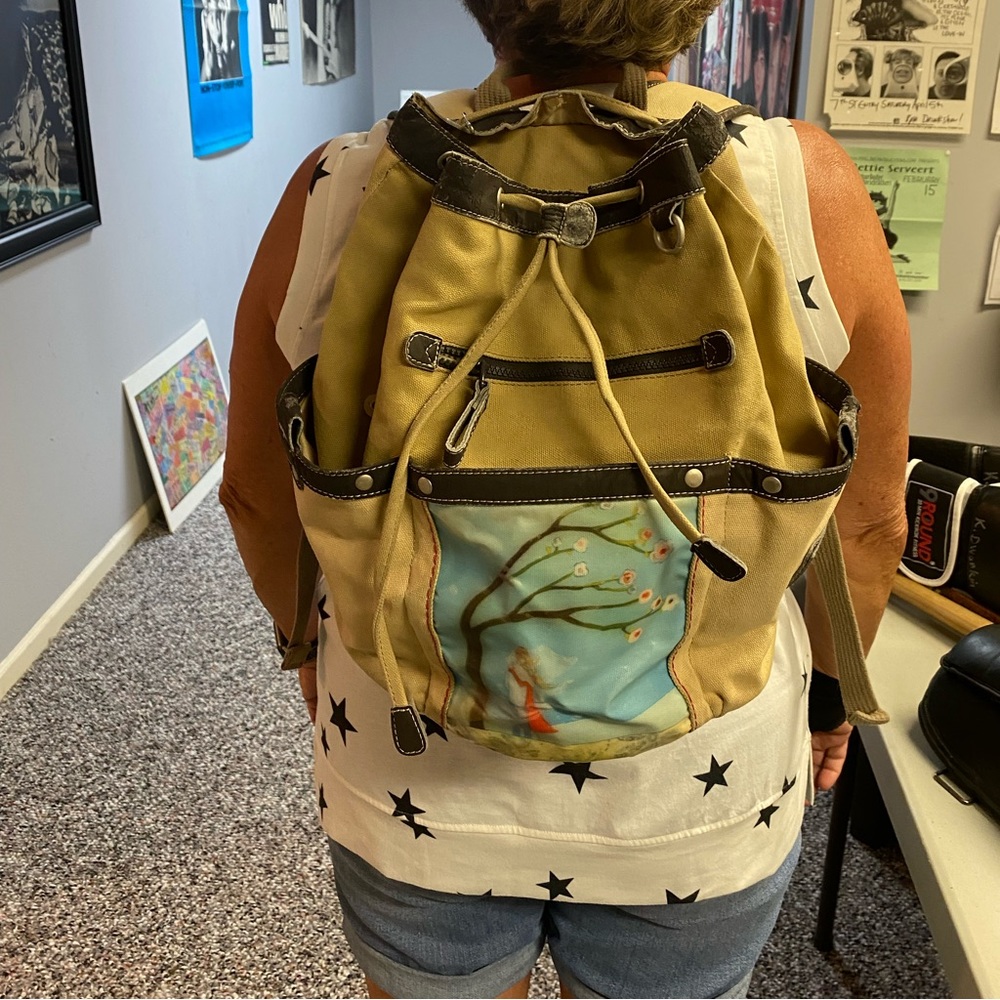 Sherpani Backpack. GUC.  Very roomy. Zip or drawstring closure.
